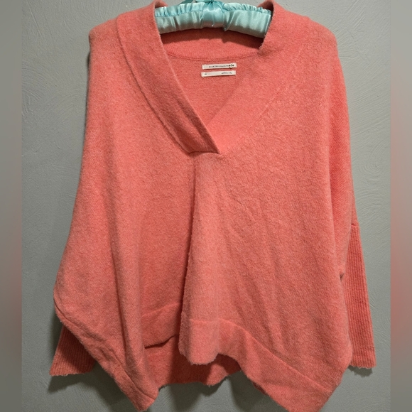 Anthropologie• Oversized Coral V-Neck Sweater. Sz XS - Picture 2 of 7
